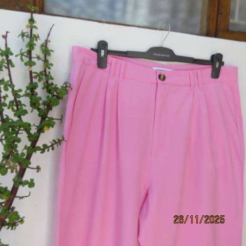 WOOLWORTHS cotton-rayon flamingo pink straight legged pants in size 42