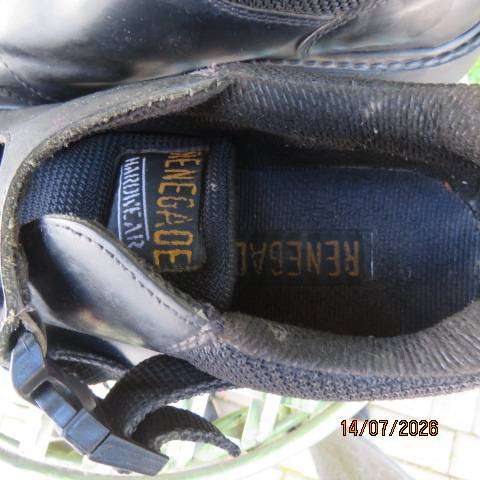RENEGADE men's black shoes with easy closure and thick soles, size 10.5