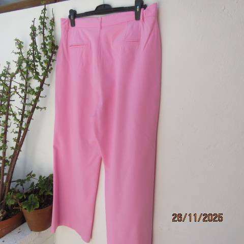 WOOLWORTHS cotton-rayon flamingo pink straight legged pants in size 42