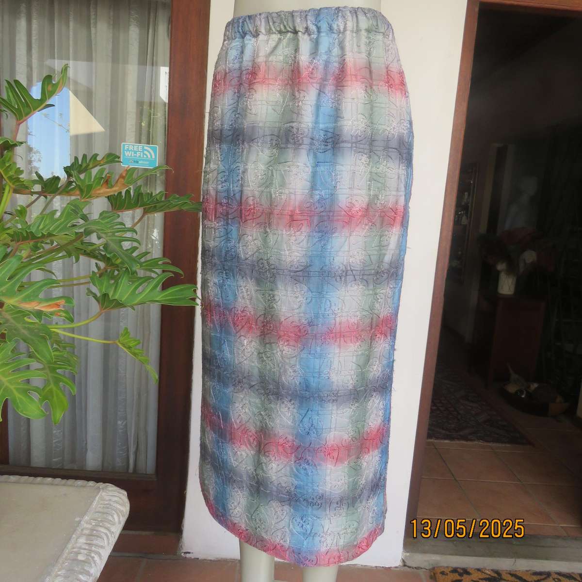 Silky poly-rayon long straight lined heart embroidered pink-blue-green skirt size 36