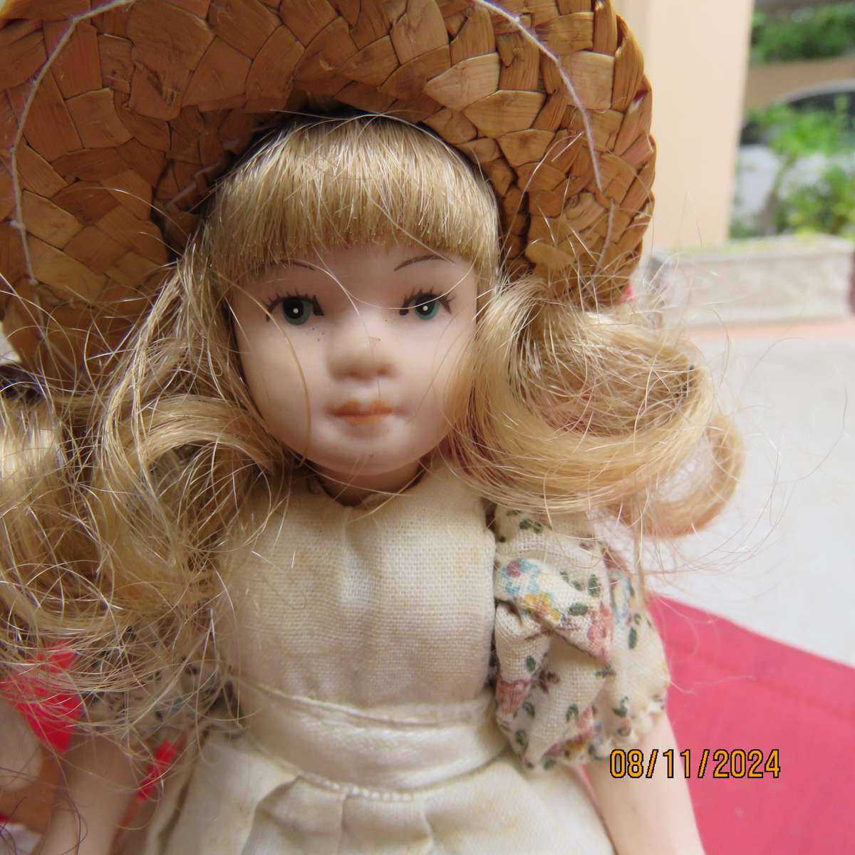 Set of 3 vintage collectable dolls with hats and long hair. Dressed. Height 15cm - 16.5cm. Excellent