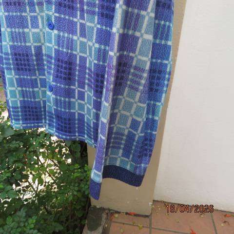 Men's winter pajamas in blue and jade check fabric with front pocket, size medium