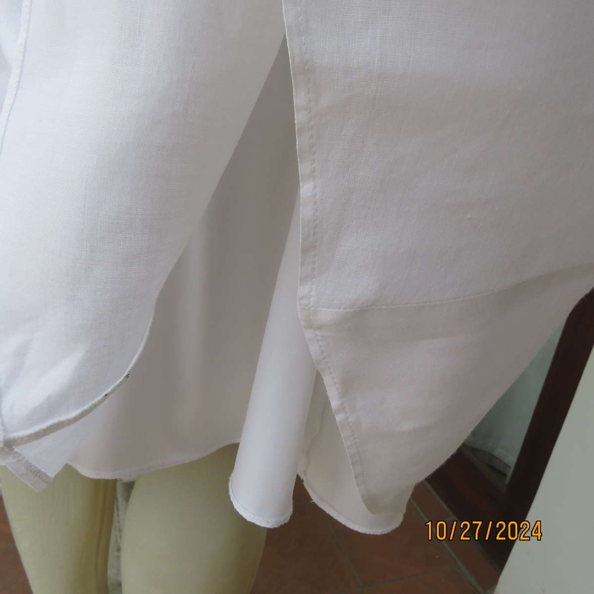 White linen-cotton blend kick-out 12 panel skirt size 36.
