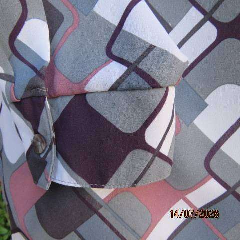 René Taylor long cuffed sleeve colour blocked button-down shirt in grey pink purple size 42-44