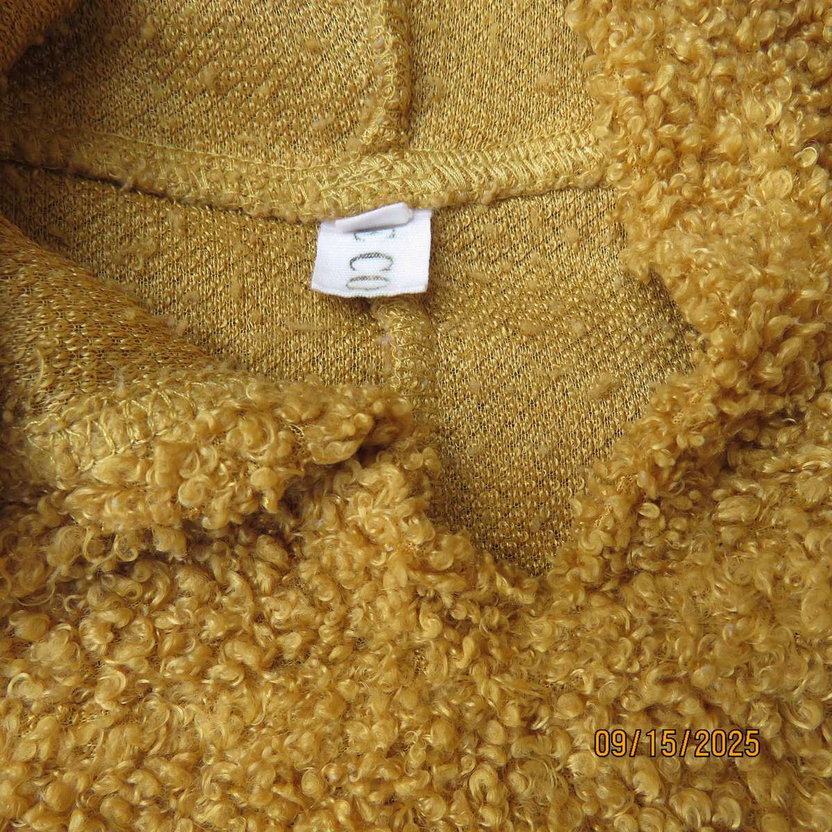 LE COUTURE mustard colour 2 pc pants and hooded batwing jacket. Size 38-40