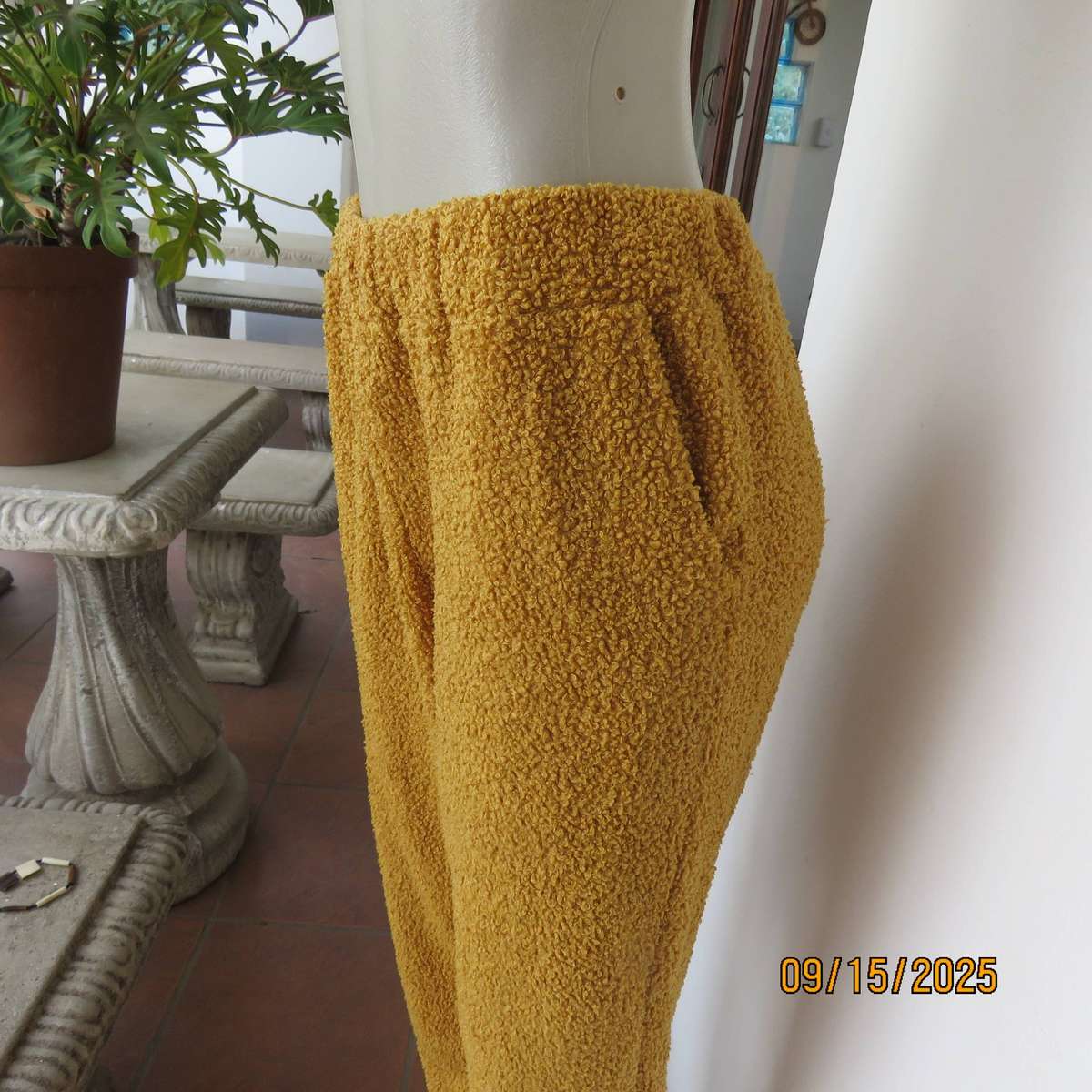 LE COUTURE mustard colour 2 pc pants and hooded batwing jacket. Size 38-40