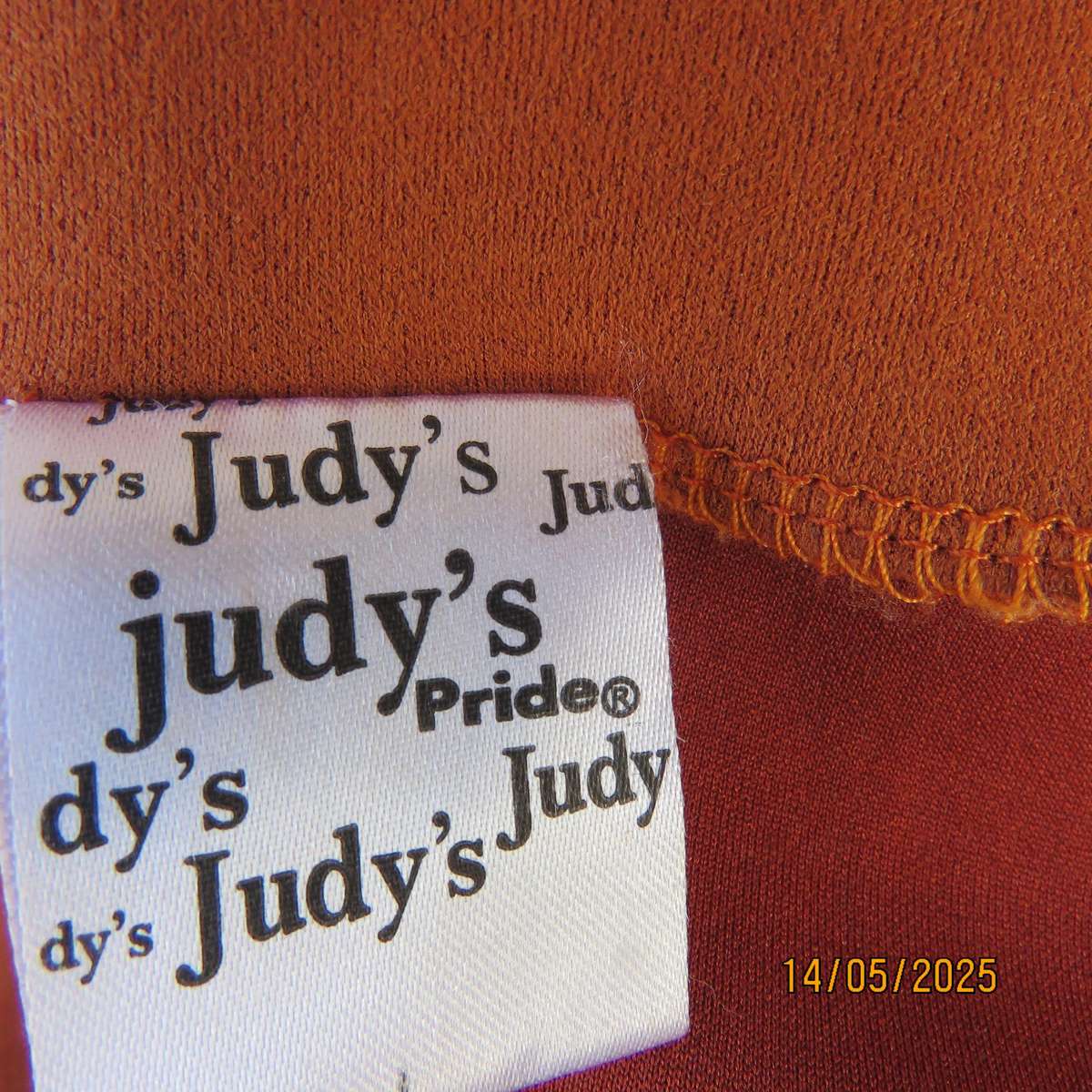 JUDY'S PRIDE burnt orange suede look stretch polyester paneled bodycon skirt. Size 36-38