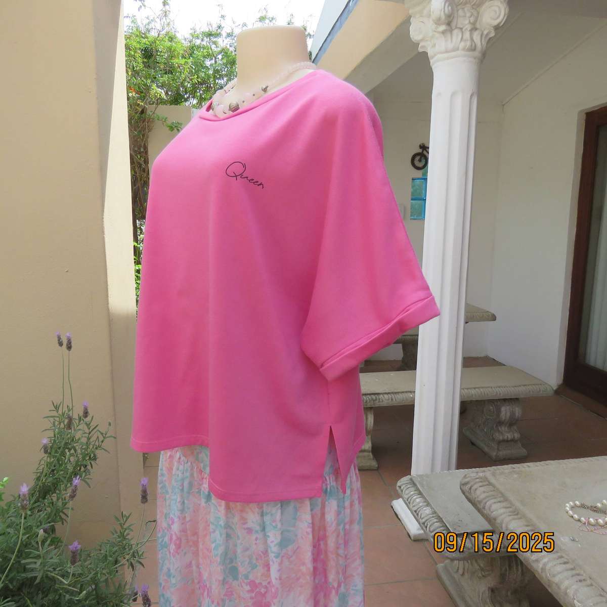 EXACT deep pink casual slip over stretch polyester top size 44
