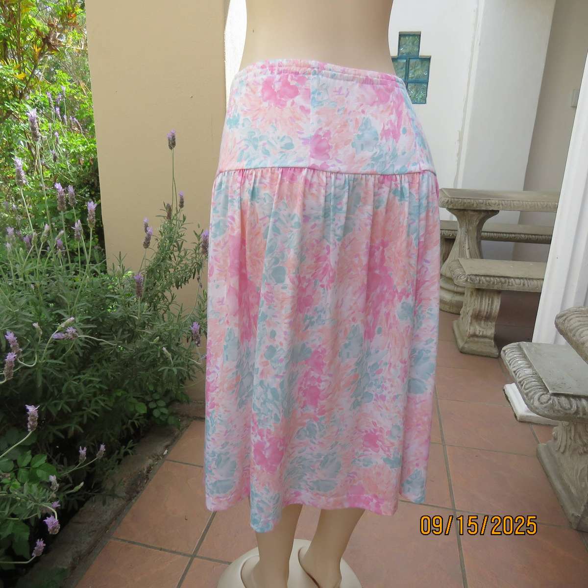 Owner made pink-peach-jade floral polyester stretch skirt size 42.