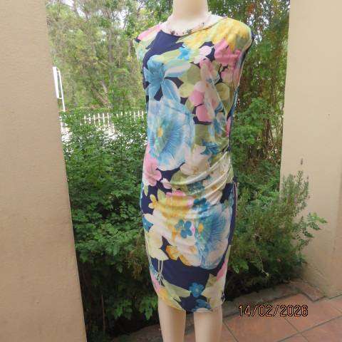 JUDY'S PRIDE floral stretch soft polyester slip over dress with side gathering. Size 36