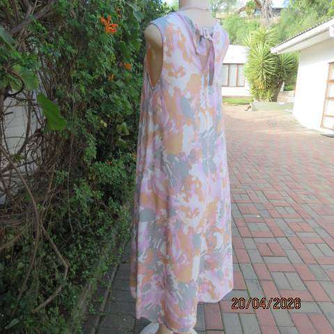 MILADYS sleeveless viscose slip-over tastefully printed A-line dress size 36