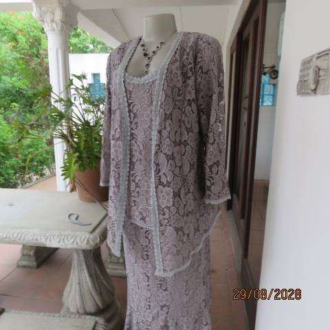 Pebbles luxury silver-grey lace maxi outfit with lined skirt, top and long sleeve jacket size 42