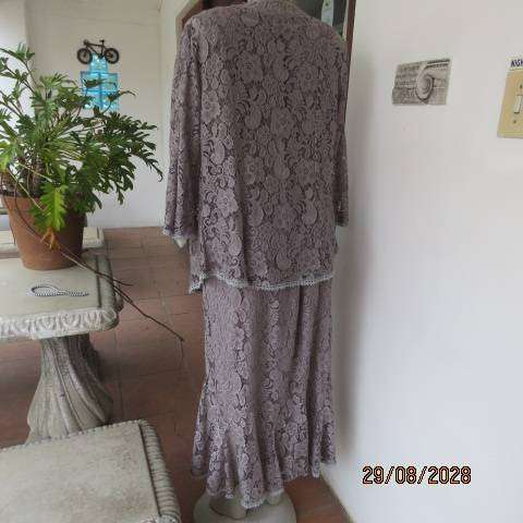 Pebbles luxury silver-grey lace maxi outfit with lined skirt, top and long sleeve jacket size 42
