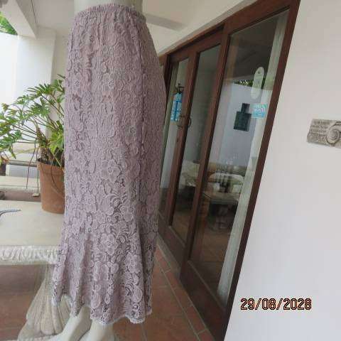 Pebbles luxury silver-grey lace maxi outfit with lined skirt, top and long sleeve jacket size 42