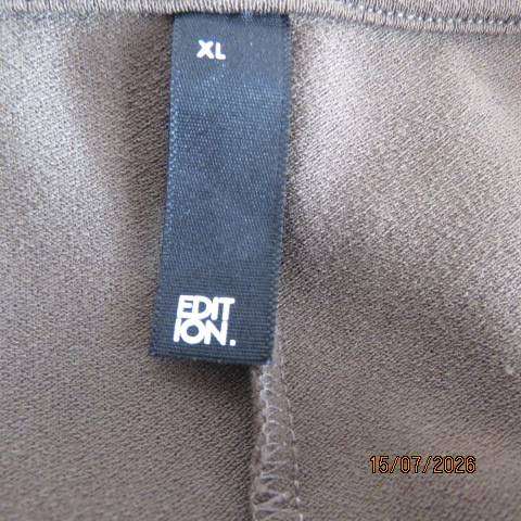 EDITION dark olive green long stretch viscose top with braided front V and long sleeves size 46