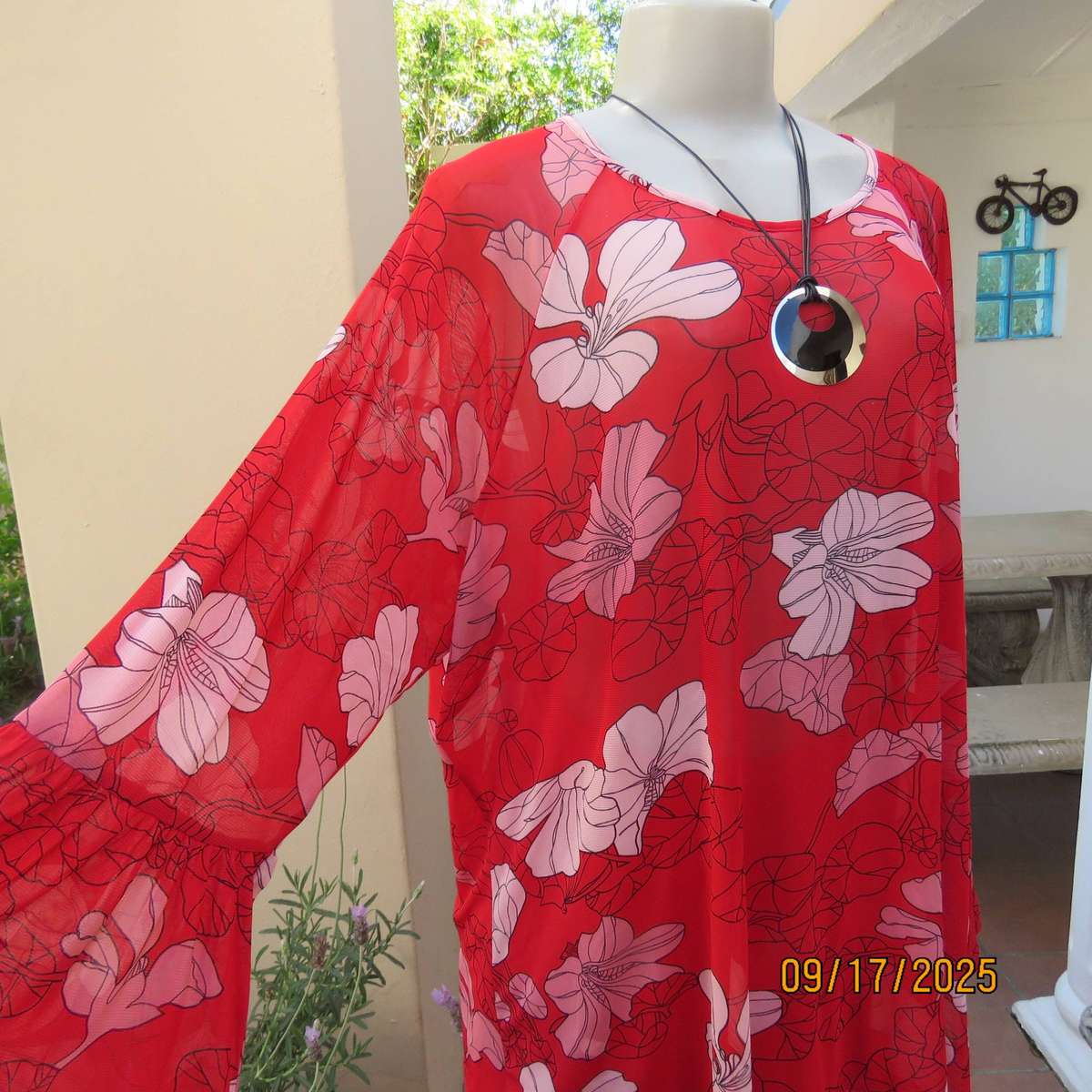 CONTEMPO sheer stretch polyester long sleeve red with bold floral print top size 46