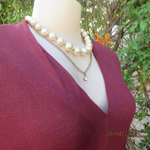 DAVID JONES maroon viscose stretch long sleeve slip over top with high V neck, size 40-42