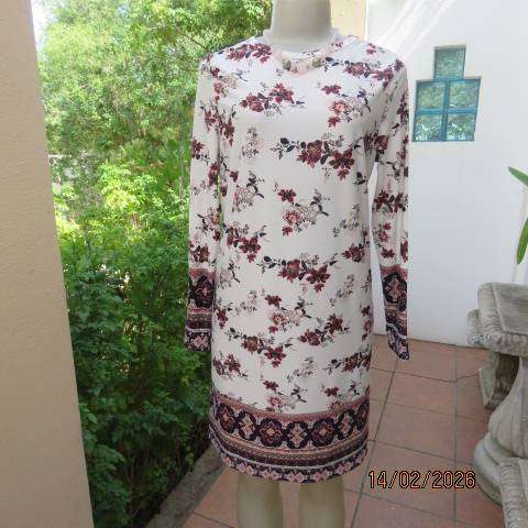 REAL Woman light cream with maroon-pink-peach stretch polyester long sleeve dress size 34