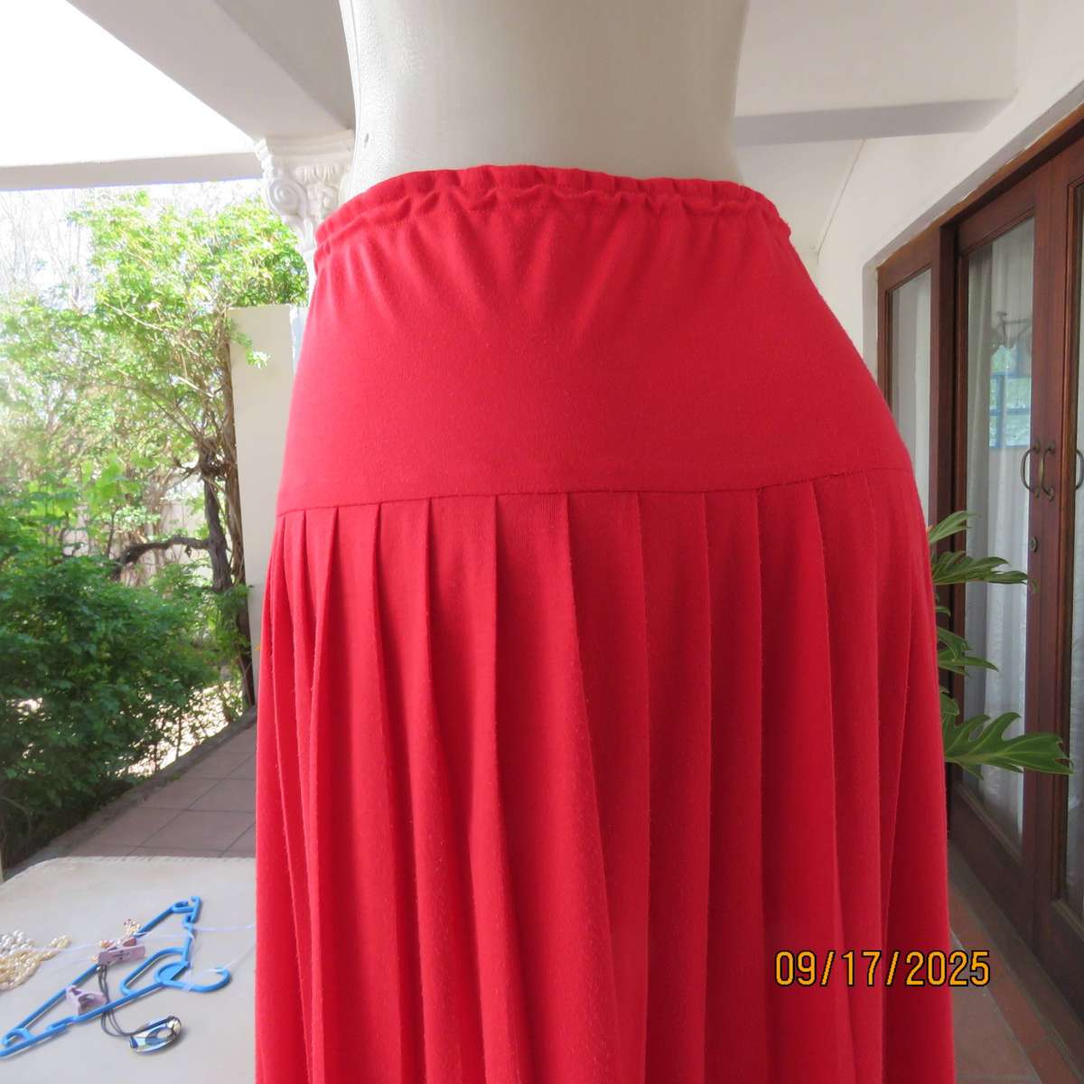 Rose red stretch cotton knife pleated skirt with yoked elasticated waist. Size 40