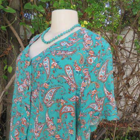 MILADY'S jade short sleeve dress with rust-white paisley print, V-neck, 3-button opening, size 40