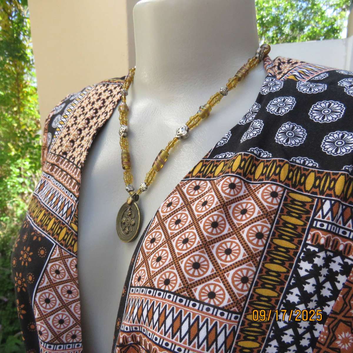 AUDACITY bolero style pattern blocked rayon top size 38