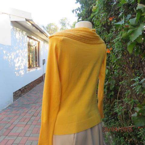 Golden yellow polyester knit long sleeve sweater with wide collar, size 36