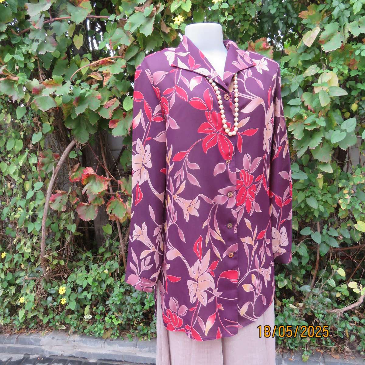 MERIEN HALL  long cuffed sleeve red wine colour button down top. Rust-ecru flowers. Size 38