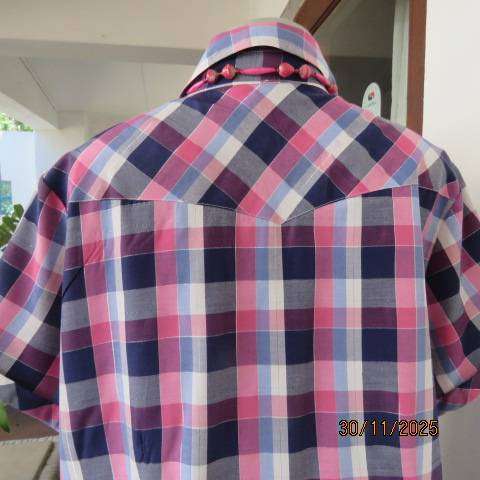 Checked pink-navy-mulberry-grey button down short sleeve shirt with silver thread. Size 44
