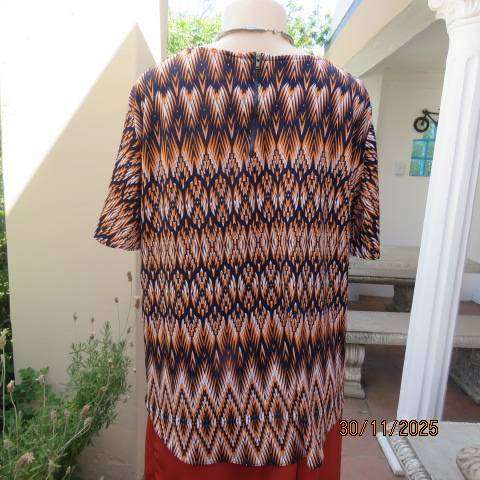 Bohemian Chic navy-orange-white horizontal printed bell sleeve polyester stretch top. Size 44