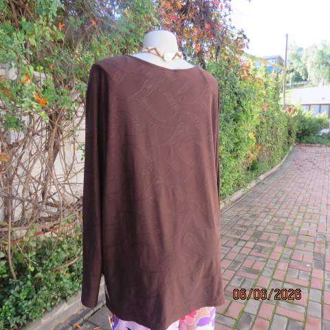 René Taylor brown slip-over long sleeve stretch paisley embossed polyester top size 46-48