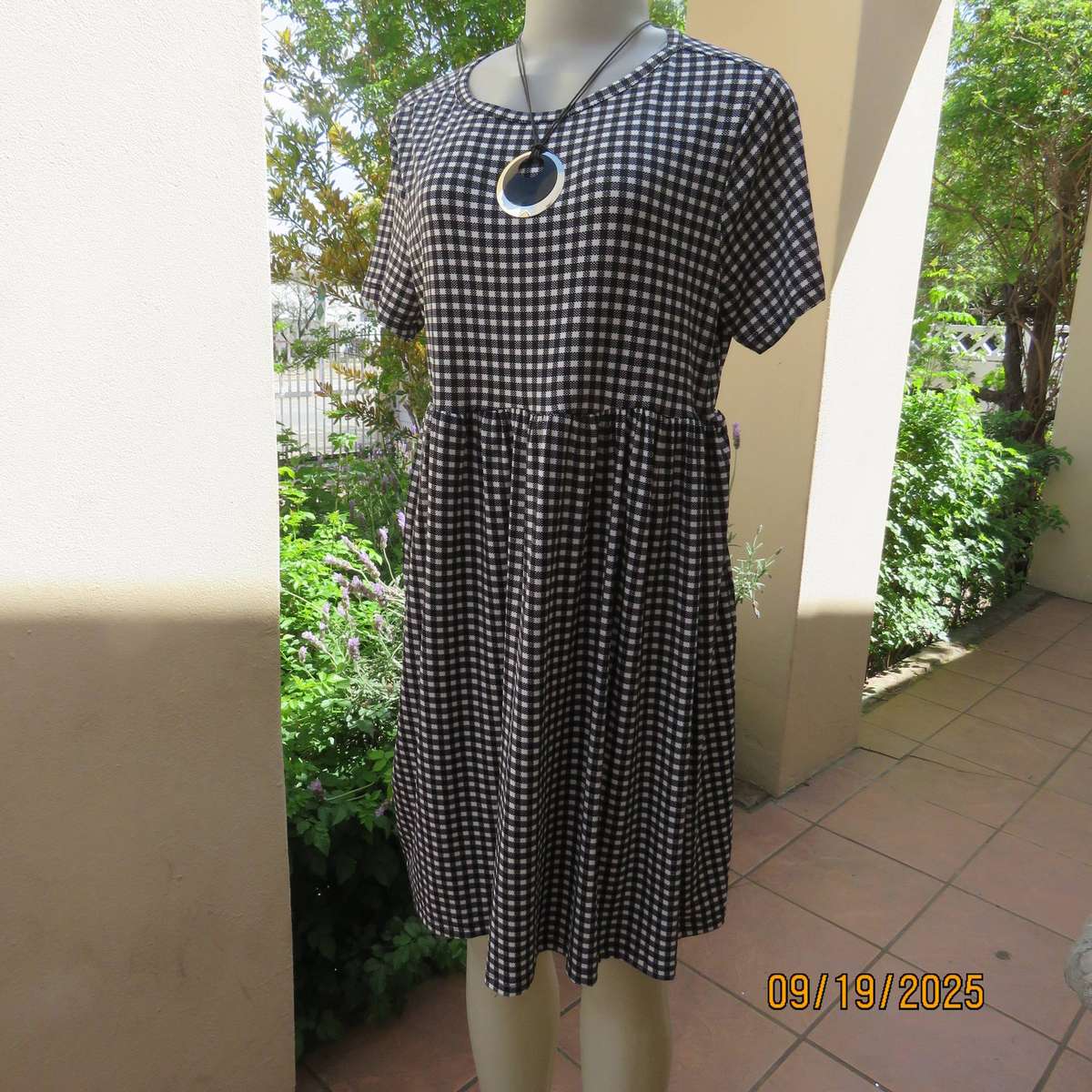 REAL Woman black-white gingham stretch polyester empire waist dress size 36.