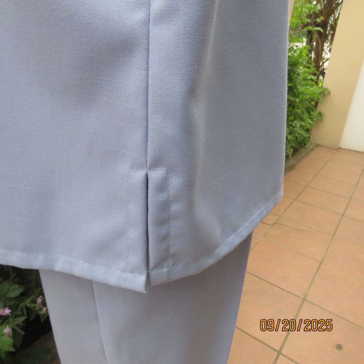 Boutique made 3 pc outfit in powder blue linen-polyester blend. Size 40.