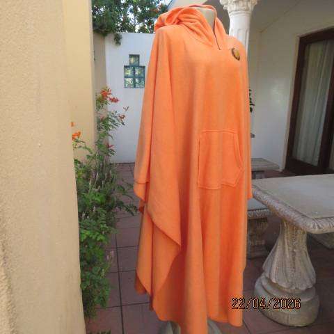 Hoodie blanket in tangerine colour with kangaroo pocket - brushed polyester, one size