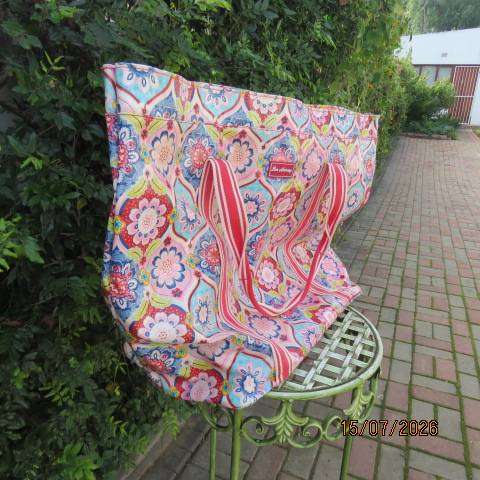 Lou Harvey large floral non-laminate bag with double webbing straps, 65cm x 46cm