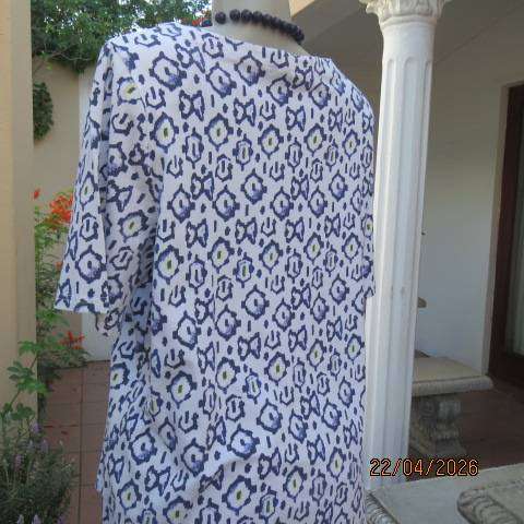 MILADYS cotton stretch short sleeve T-shirt with navy yellow print, size 42