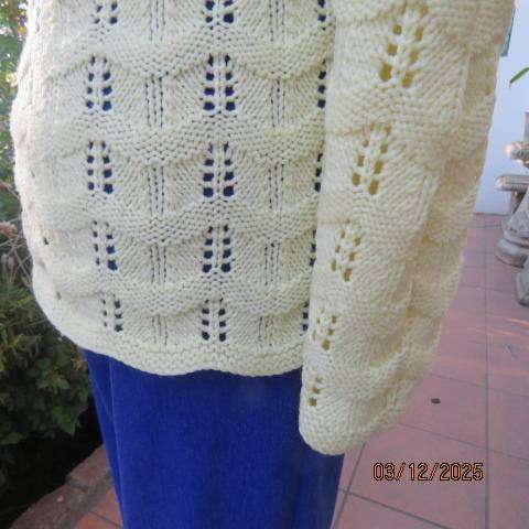 Lemon yellow acrylic knit pullover cardigan knitted in lace stitch with scalloped edging. Size 42