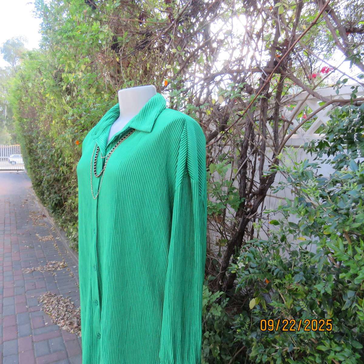 LE COUTURE true green permanent pleated stretch polyester long top size 44