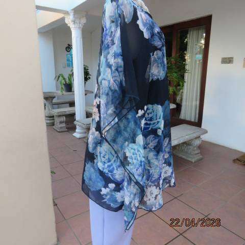 QUEENSPARK navy slip-over top with floral overlay and stretch polyester underlay, size 38