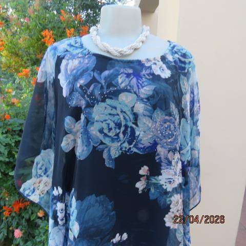 QUEENSPARK navy slip-over top with floral overlay and stretch polyester underlay, size 38