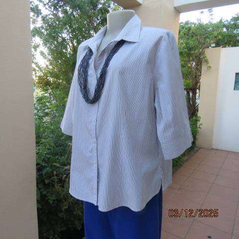 DUCHESS polycotton white-blue-brown vertical striped button down top size 46