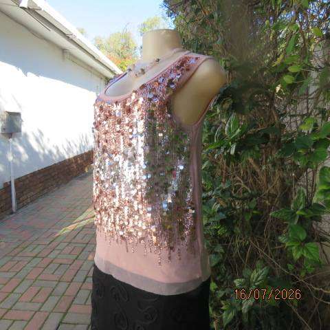 FOSHINI misty rose pink evening top with luxury sequin front embellishment, size 36