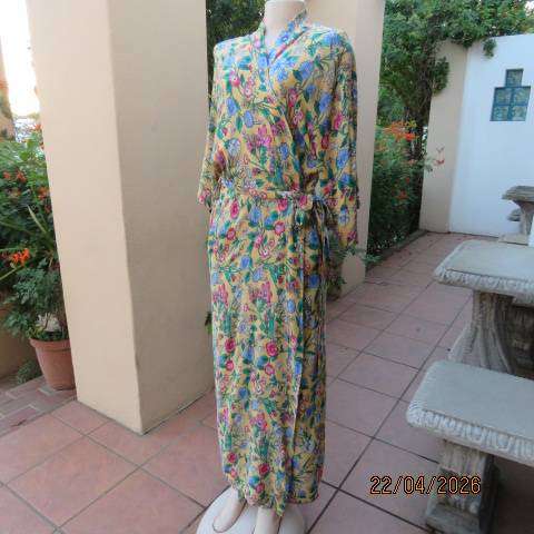 California Peach polycotton floral fold-over floor-length nightgown, size 42