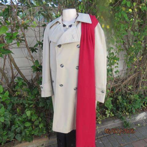 Roy trench coat woven crown crest double breast gaberdine waterproof size 42