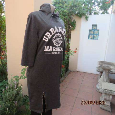 Comeng grey warm cotton stretch hooded dress long top with white logos, size 38