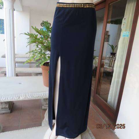 OLIVE de OLIVE navy poly-rayon stretch maxi skirt with high right front slit. Size 36