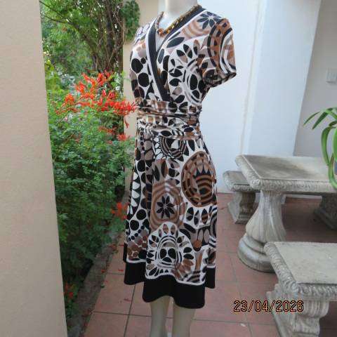 STUDIO I elegant capped sleeve stretch polyester dress with fold-over empire waist, size 36