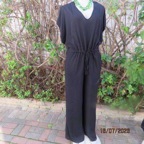 Black viscose long pantsuit with drawstring waist and V neckline slit - Size 36
