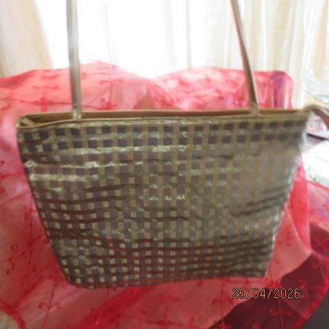 Gold and silver check fabric shoulder bag with zip closure - 37cm x 32cm