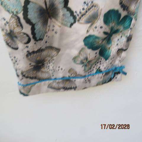 INTRIQUE light mint silky polyester pyjama pants with jade butterflies, size 34-10