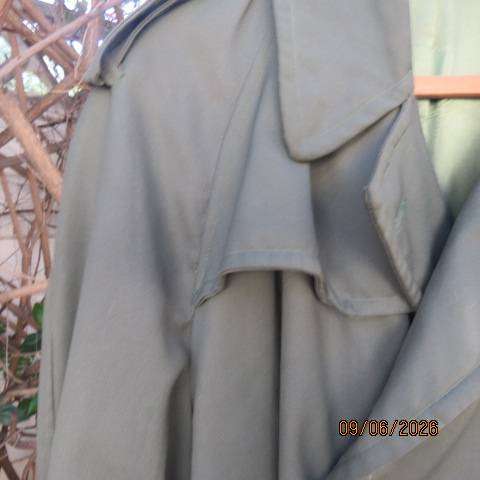 Men's dark olive double-breast waterproof coat, fully lined with side pockets and belt - Large